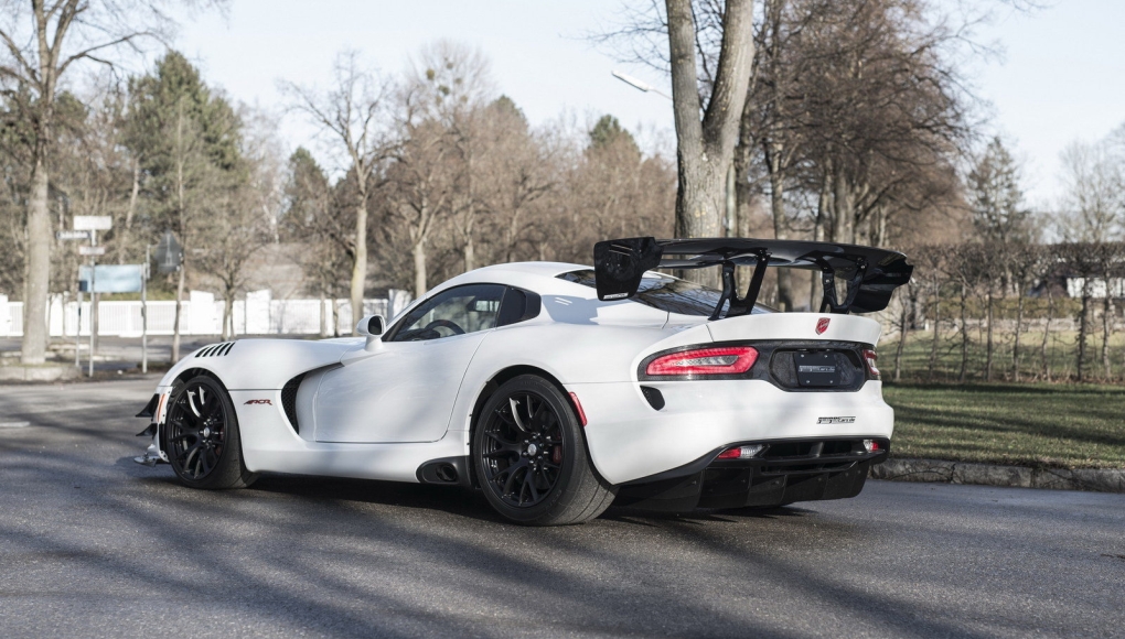 dodge viper acr 2016 hr